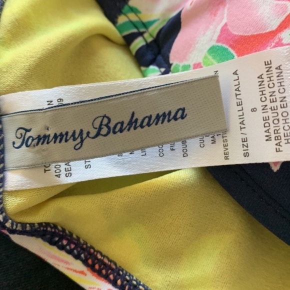 Tommy Bahama® Sun  Lilies Twist Front
Shirred Bandeau One Piece size 8 - Picture 6 of 11